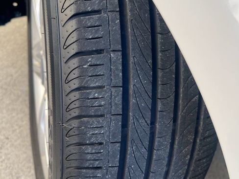 Used 2013 Ford Focus SE FWD image 26