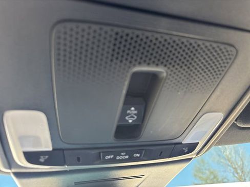 Used 2023 Acura Integra A-Spec image 40