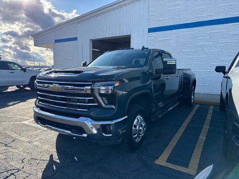 Certified 2025 Chevrolet Silverado 3500 LTZ w/ LTZ Convenience Package image 1