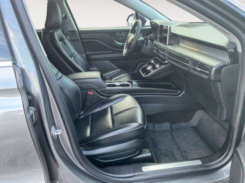 Used 2022 Lincoln Corsair FWD image 15