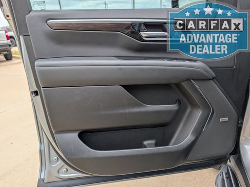 Used 2025 Chevrolet Tahoe LT w/ Comfort Package RWD image 19