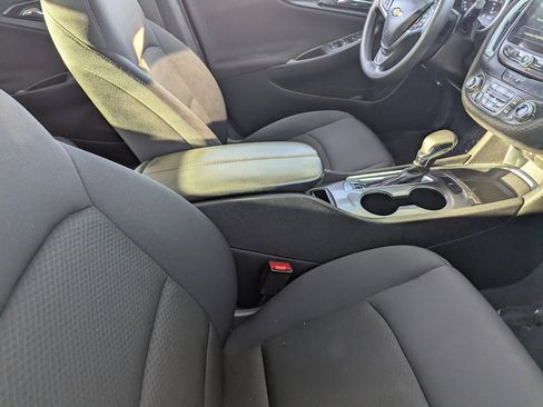Used 2023 Chevrolet Malibu LT image 12