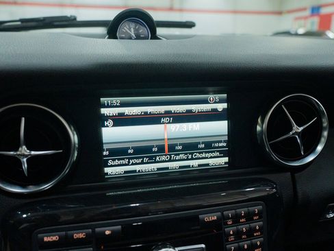 Used 2014 Mercedes-Benz SLK 55 AMG image 37