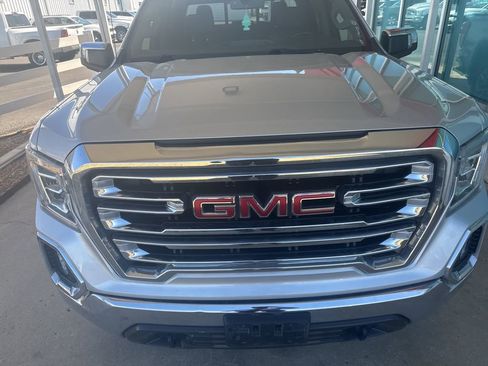 Used 2019 GMC Sierra 1500 SLT w/ SLT Premium Package image 6