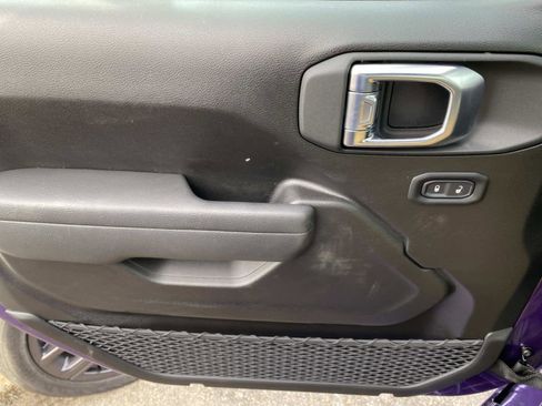 New 2026 Jeep Gladiator Sport image 14