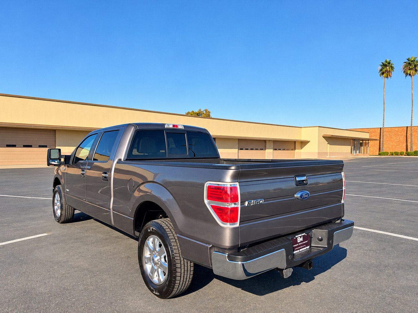 Used 2014 Ford F150 XLT w/ Equipment Group 302A Luxury AWD/4WD image 5