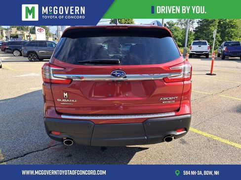 Used 2023 Subaru Ascent Limited w/ Technology Package AWD/4WD image 4