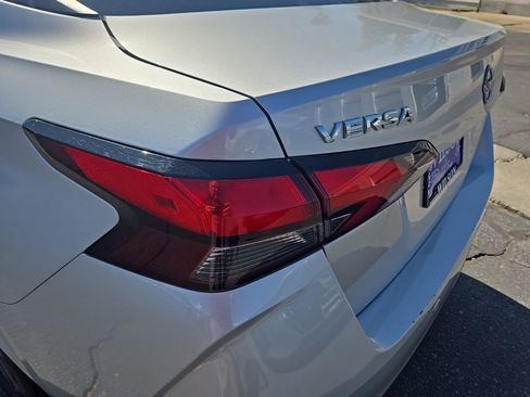 Used 2023 Nissan Versa SV image 31