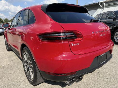 Used 2018 Porsche Macan AWD/4WD image 7