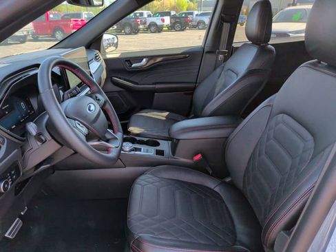 Used 2024 Ford Escape ST-Line Elite w/ Premium Technology Package AWD/4WD image 4