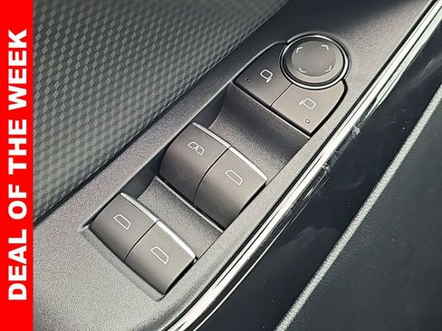 New 2026 Chevrolet Equinox RS image 29