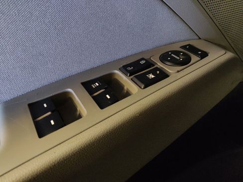 Used 2018 Hyundai Elantra SEL image 27