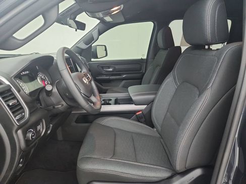 New 2026 RAM 1500 Express AWD/4WD image 18