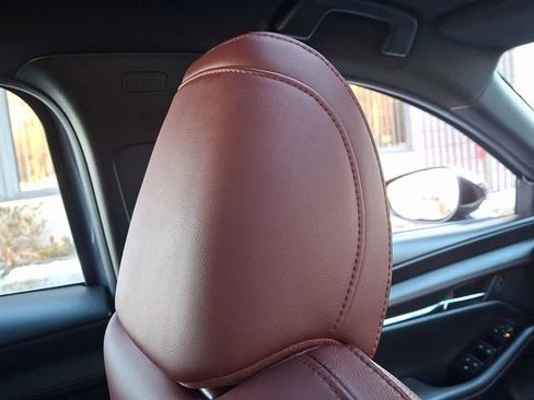 Used 2024 MAZDA MAZDA3 s image 13