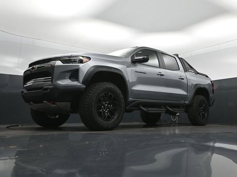 New 2026 Chevrolet Colorado ZR2 w/ Midnight Edition AWD/4WD image 40