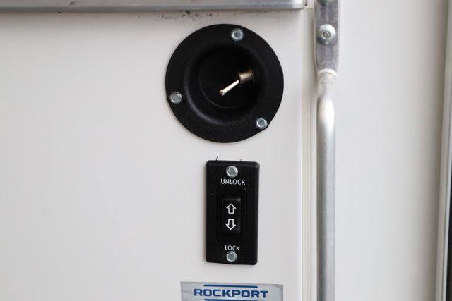 New 2027 Ford E-350 and Econoline 350 Super Duty w/ Power Equipment Group RWD image 13