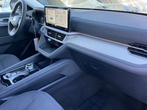 New 2026 Ford Explorer Active image 24