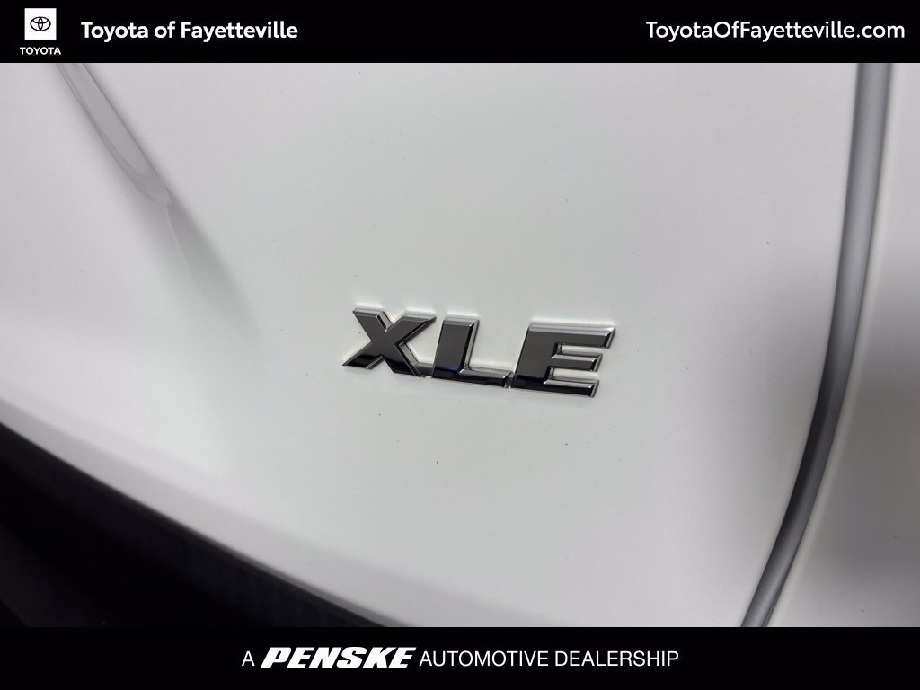 Used 2023 Toyota RAV4 XLE FWD image 5