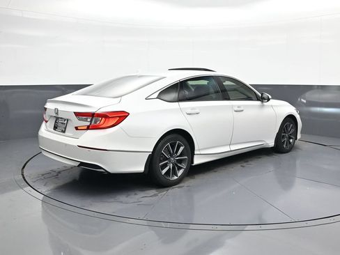 Used 2021 Honda Accord EX-L image 10