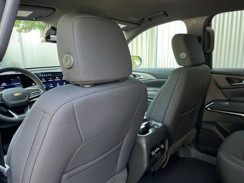 New 2026 Chevrolet Traverse LT FWD image 28
