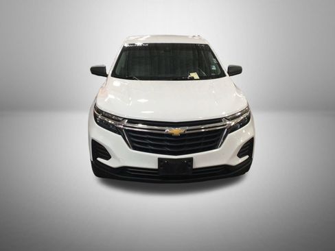 Used 2024 Chevrolet Equinox LS w/ Driver Confidence II Package AWD/4WD image 1