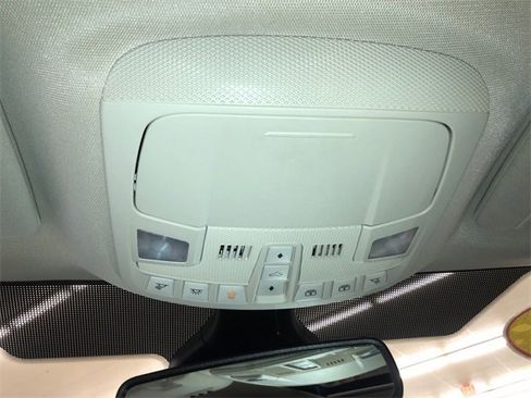 Used 2022 Ford Edge SEL w/ Convenience Package image 25