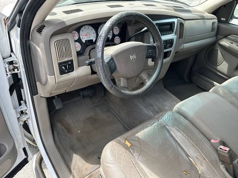 Used 2005 Dodge Ram 1500 Truck SLT RWD image 14