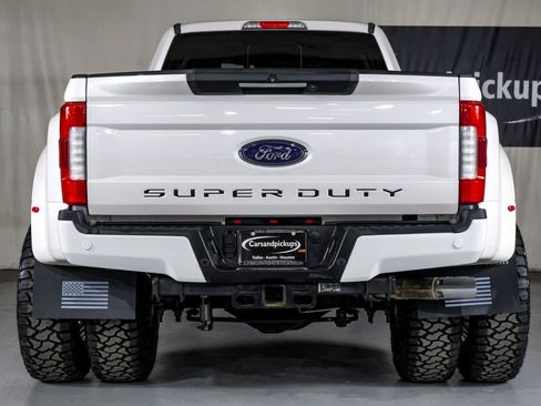 Used 2017 Ford F350 Lariat w/ Lariat Ultimate Package image 9