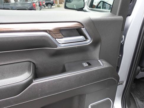 Used 2023 Chevrolet Silverado 1500 LT AWD/4WD image 23