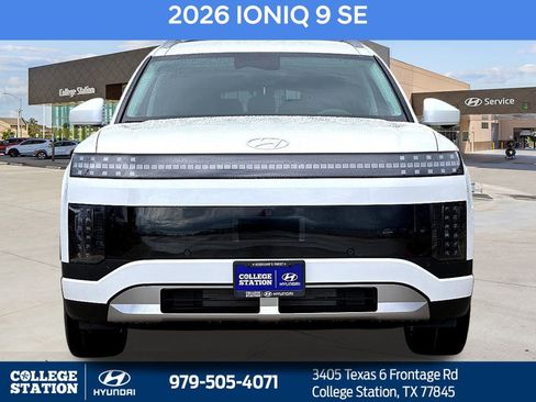 New 2026 Hyundai Ioniq 9 SE image 9