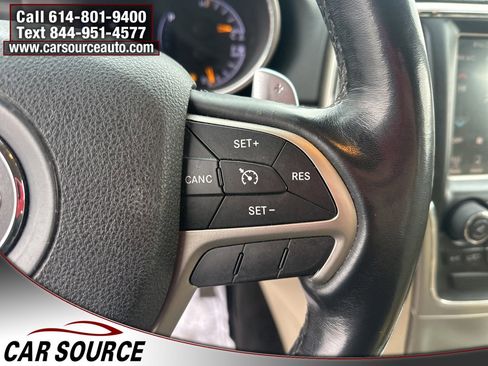 Used 2015 Jeep Grand Cherokee Limited w/ Luxury Group II image 20