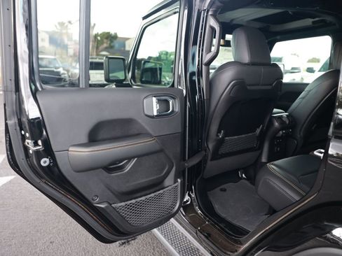 New 2026 Jeep Wrangler Unlimited Sahara AWD/4WD image 33