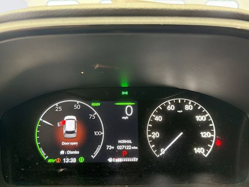 Used 2024 Honda CR-V Sport Touring image 12