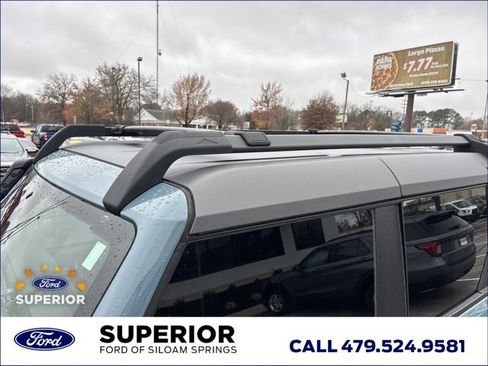 Used 2023 Ford Bronco Everglades image 16