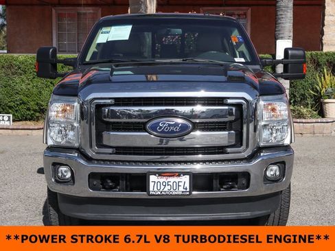 Used 2012 Ford F250 Lariat w/ Lariat Interior Pkg image 3