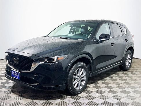 Used 2025 MAZDA CX-5 AWD 2.5 S w/ Preferred Package image 3