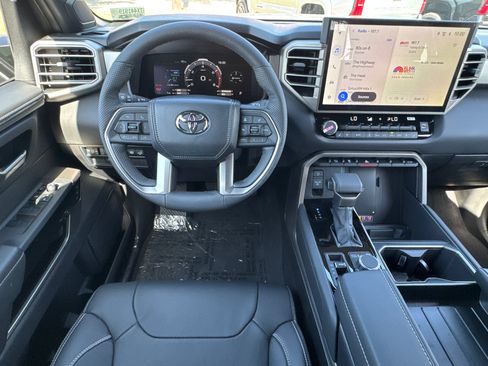 New 2026 Toyota Tundra Limited AWD/4WD image 22