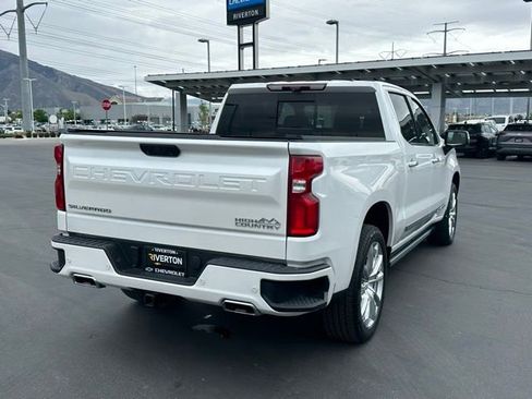 Certified 2024 Chevrolet Silverado 1500 High Country w/ High Country Premium Package AWD/4WD image 25