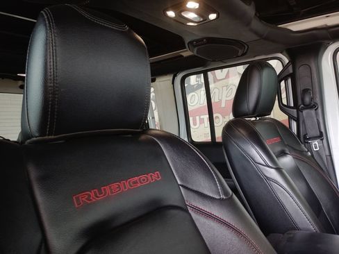 Used 2020 Jeep Wrangler Unlimited Rubicon AWD/4WD image 14