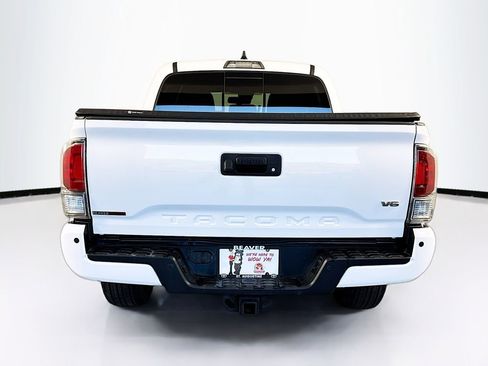 Used 2023 Toyota Tacoma TRD Off-Road image 8