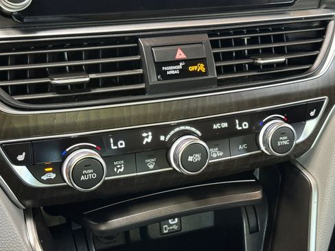 Used 2020 Honda Accord EX-L image 30