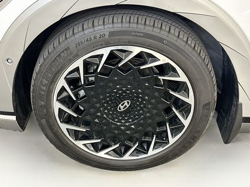 Used 2024 Hyundai Ioniq 5 Limited AWD/4WD image 35