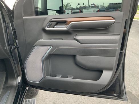 Used 2024 GMC Sierra 3500 Denali w/ Denali Reserve Package AWD/4WD image 66
