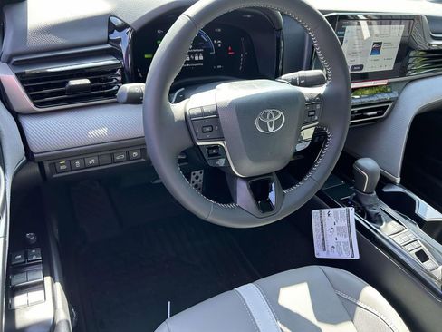 New 2026 Toyota Camry SE w/ Convenience Package FWD image 12
