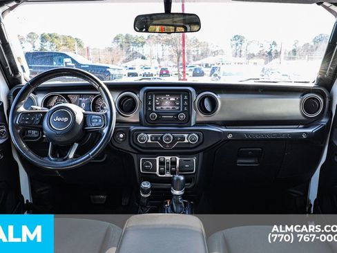 Used 2019 Jeep Wrangler Unlimited Sport S image 28