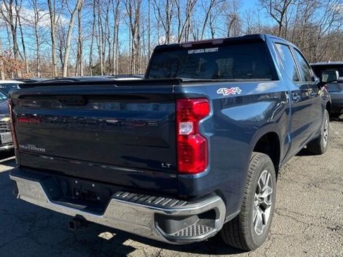 Used 2022 Chevrolet Silverado 1500 LT image 3