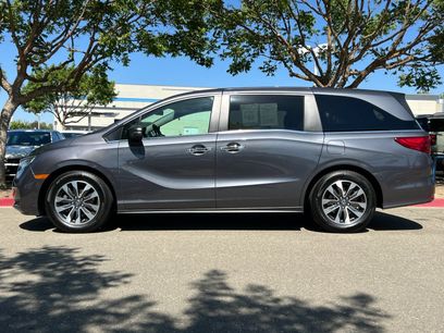 Used 2023 Honda Odyssey EX-L