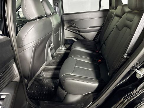 New 2026 Jeep Cherokee Limited AWD/4WD image 20