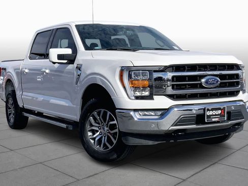 Used 2021 Ford F150 Lariat w/ Trailer Tow Package image 2