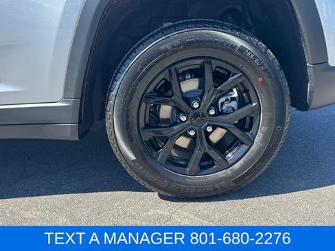 New 2026 Jeep Grand Cherokee Altitude AWD/4WD image 10